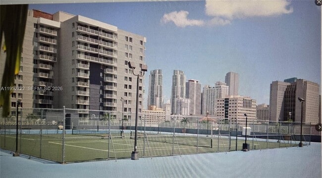 Building Photo - 850 N Miami Ave