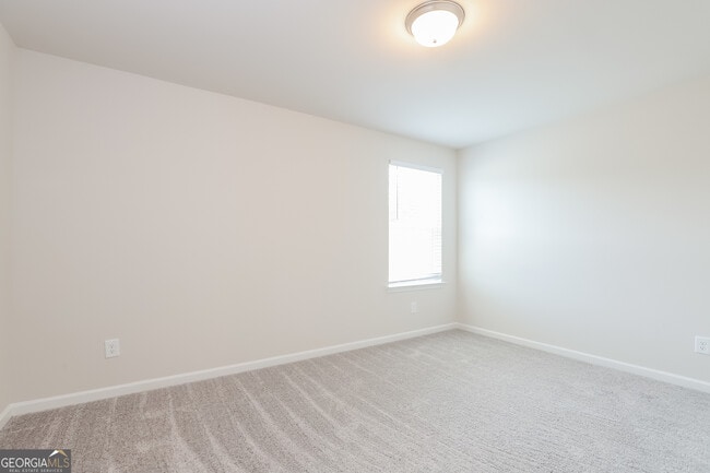 Building Photo - 5808 Hackberry Ln
