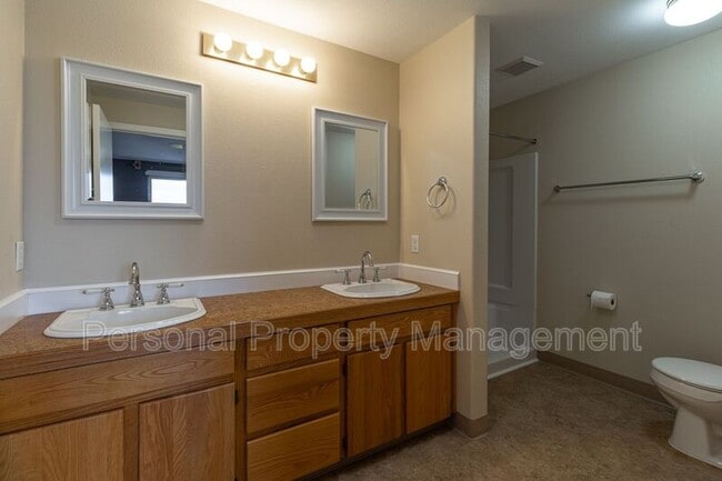 Building Photo - 1414 Brandt Rd