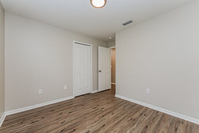 Building Photo - 5322 Watson Rd