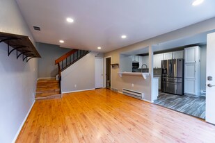 Building Photo - 3720 Iris Ave