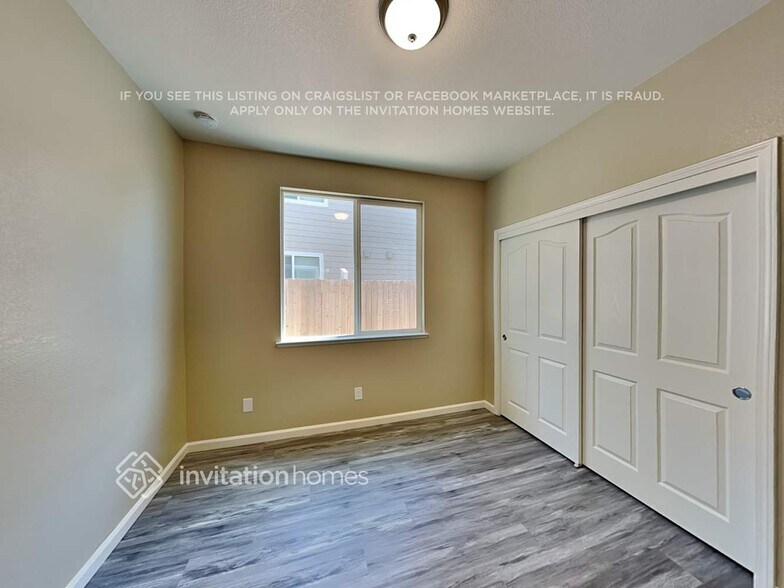 Building Photo - 11859 Blue Topaz Way