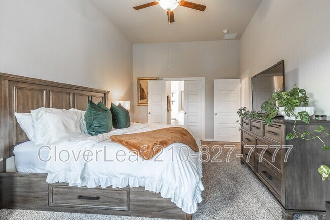 Building Photo - 709 Stonemanor Bay