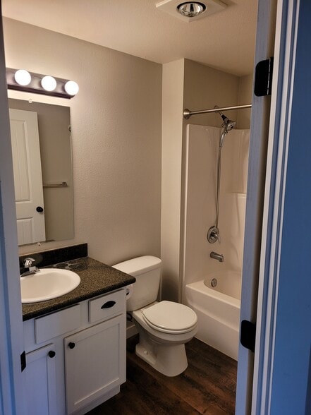 Building Photo - 9152 184th Avenue East