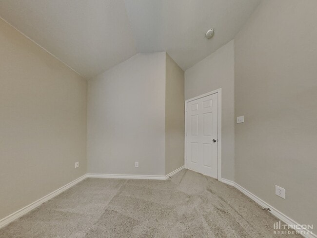 Building Photo - 1116 Monticello Dr