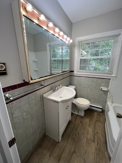 Building Photo - 1004 Idlewood Dr