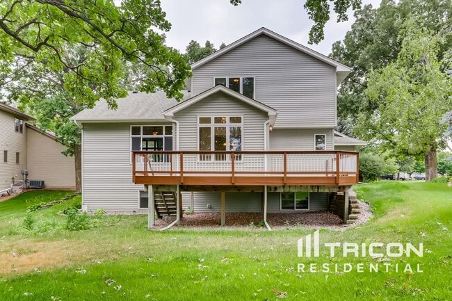 Building Photo - 1259 Irvine Dr