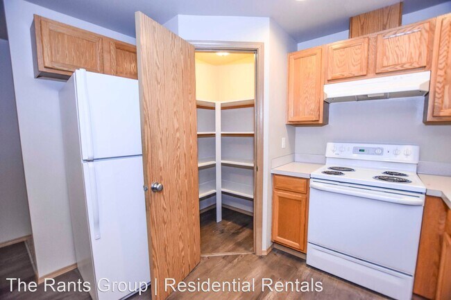 Building Photo - 3 br, 2.5 bath House - 3012 Powder Ridge S...