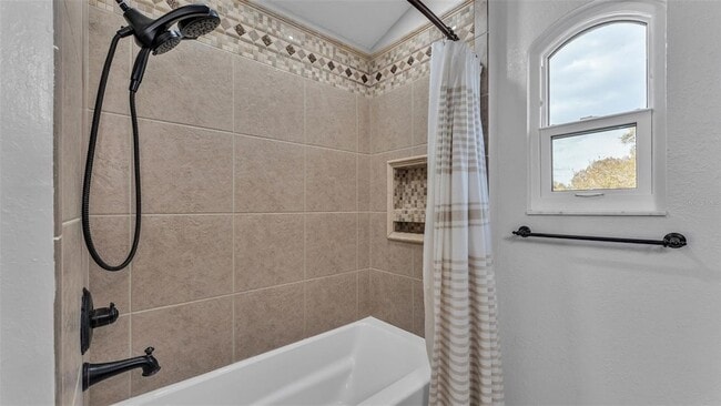 Building Photo - 109 Van Fleet Ct