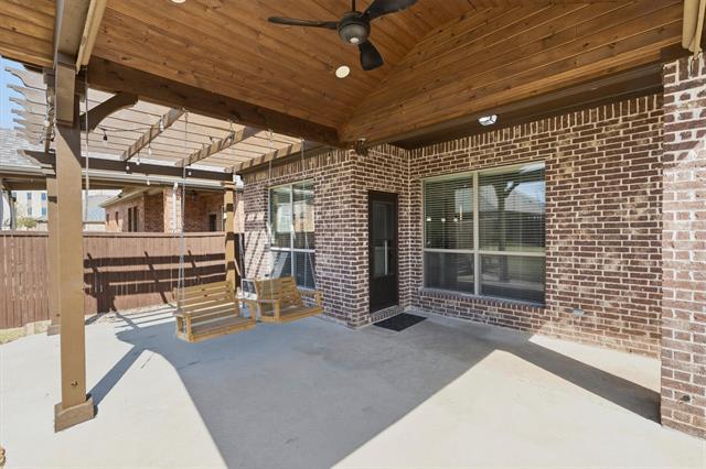 Building Photo - 2418 Askew Dr