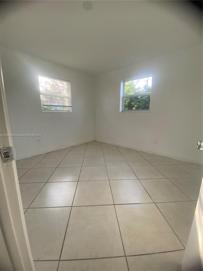 Building Photo - 4557 NW 3rd St
