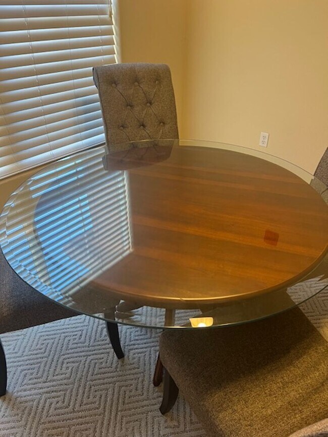 Building Photo - Luxury Condo in Natomas!