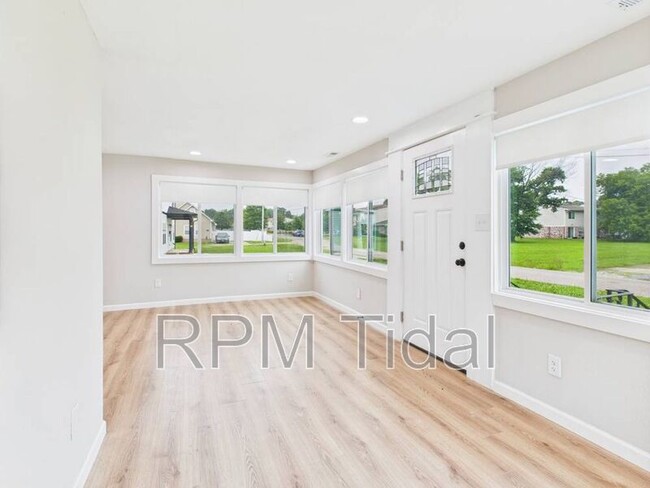 Building Photo - 55 Franktown Rd