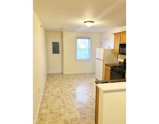 Building Photo - 415 Willard St
