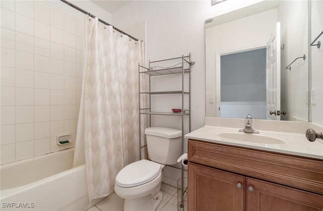 Building Photo - 9803 Bodego Way