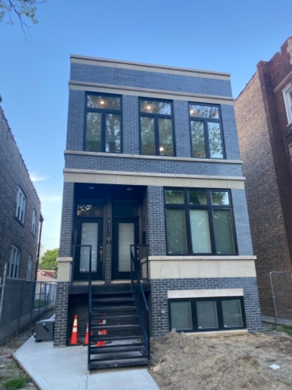 Building Photo - 8231 S Indiana Ave