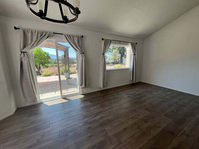 Building Photo - 31433 Corte Madera