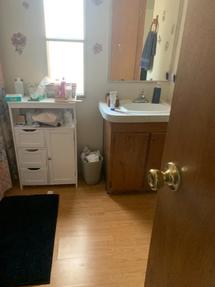 Building Photo - 6 Mark Pl