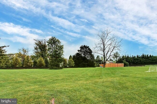 Building Photo - 149 Battalion Ln