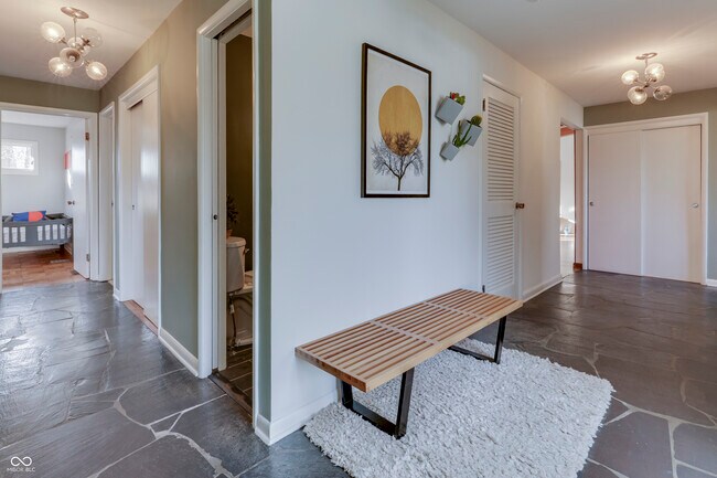 Building Photo - 111 McClellan Rd