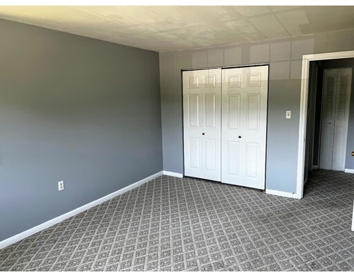 Building Photo - 55 Fernview Ave
