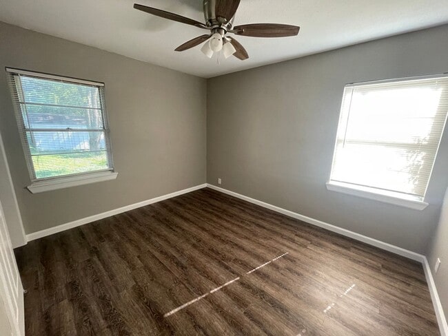 Building Photo - Home for Rent