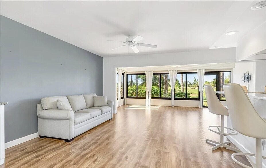 Building Photo - 5625 Trailwinds Dr