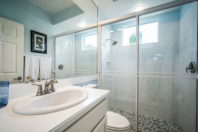 Building Photo - 956 Scherer Way