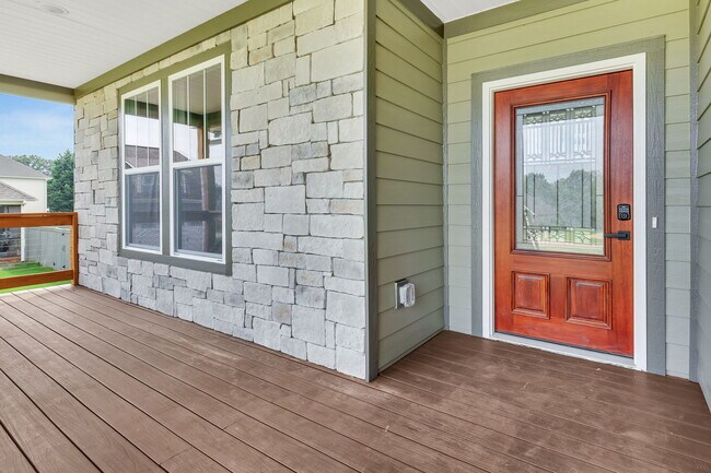 Building Photo - 117 Carshalton Dr