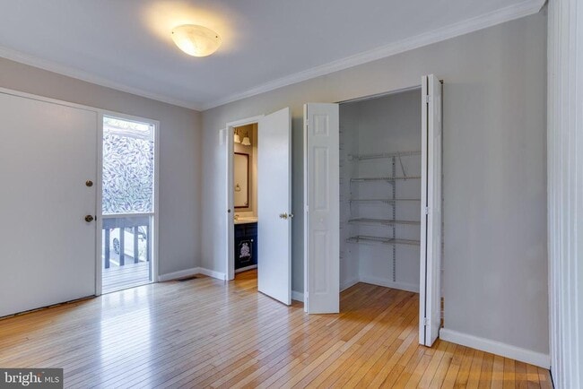 Building Photo - 4405 Elan Ct