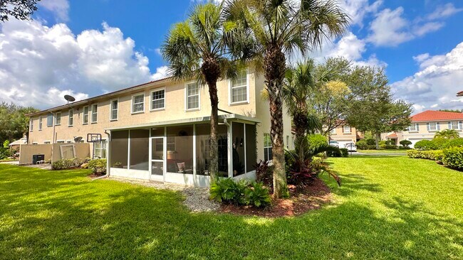 Building Photo - 4702 Cohune Palm Ct