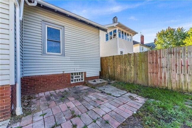 Building Photo - 4318 W 50th St