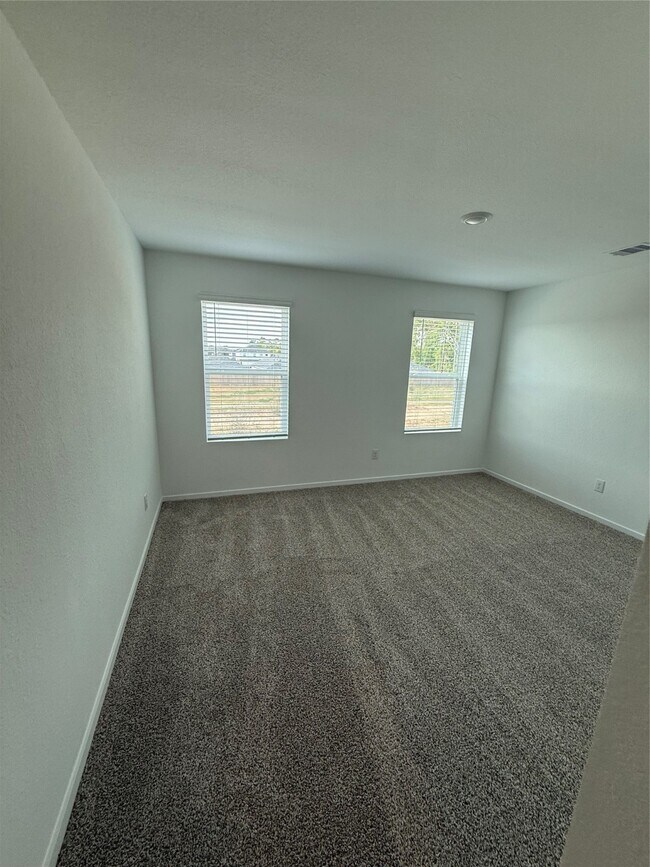 Building Photo - 1002 Moon Drop Ln