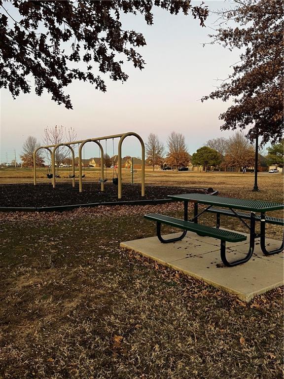 Building Photo - 4103 SW Stonewood Terrace