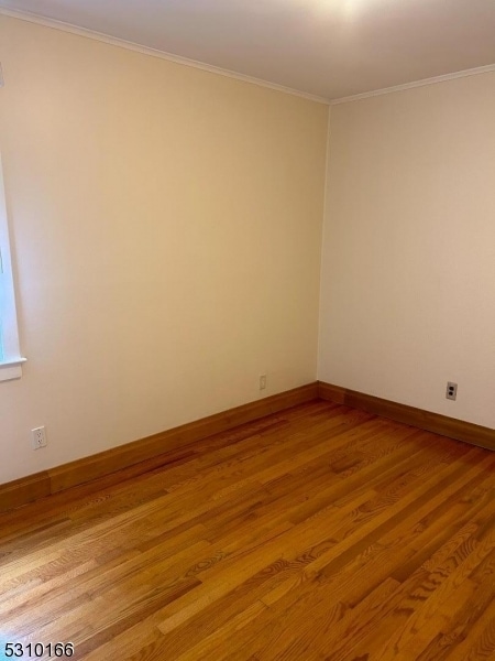 Building Photo - 15 Laurel Pl