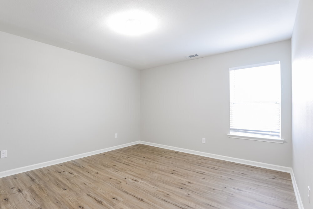 Building Photo - 2613 Cider Ridge Rd