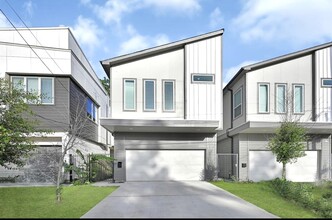 Building Photo - 4215 Hardy St