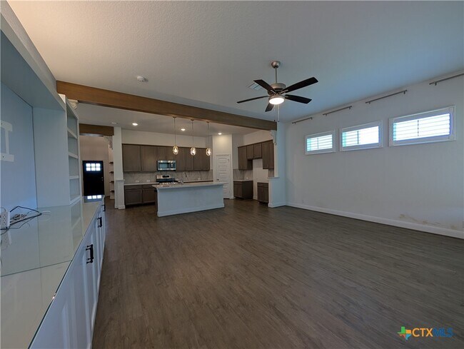 Building Photo - 2935 Aller