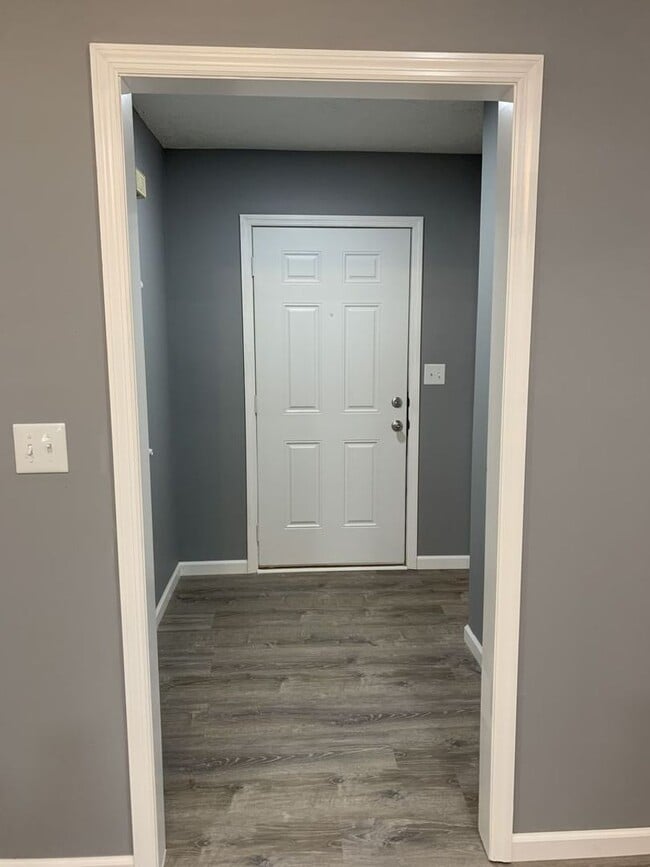 Building Photo - Charming 3 Bed, 2 Bath Home in Fayetteville