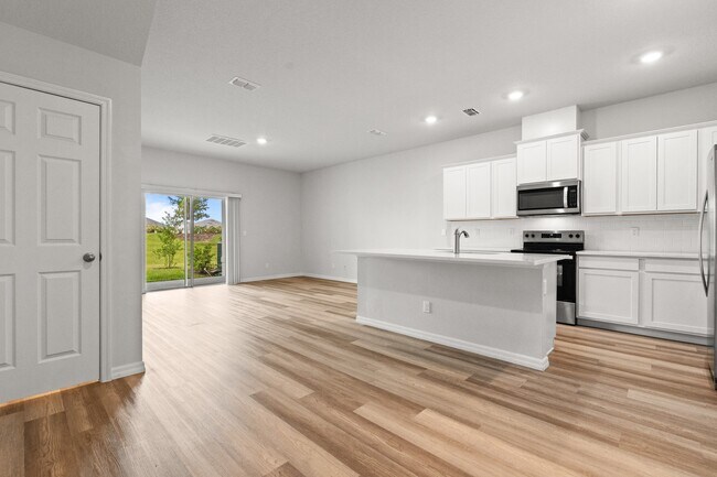 Building Photo - 12869 SW Forli Wy