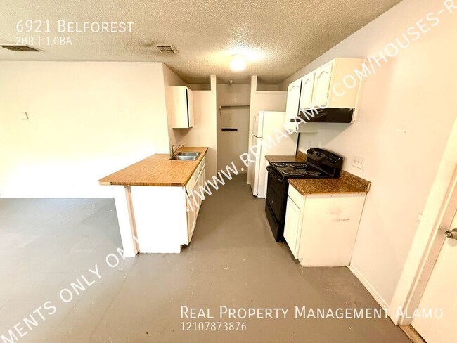 Building Photo - 6921 Belforest-