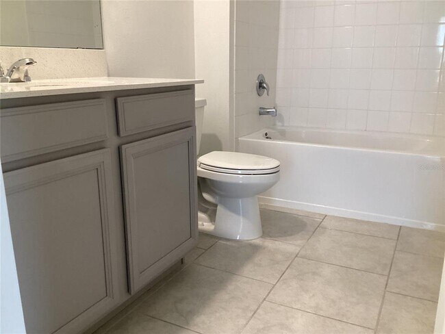 Building Photo - 260 Pershing St