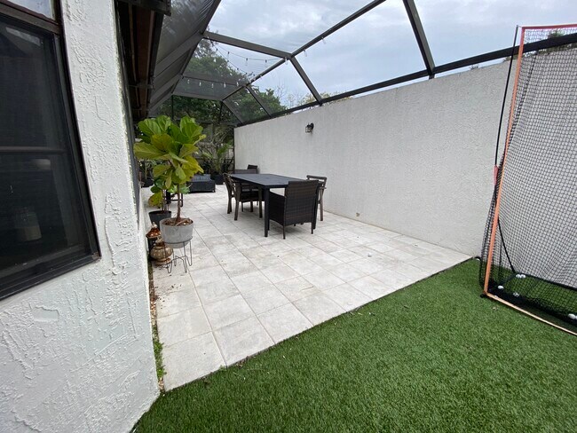 Building Photo - 631 Warrenton Rd