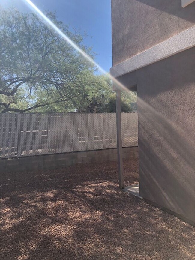 Building Photo - 336-2 E Limberlost-