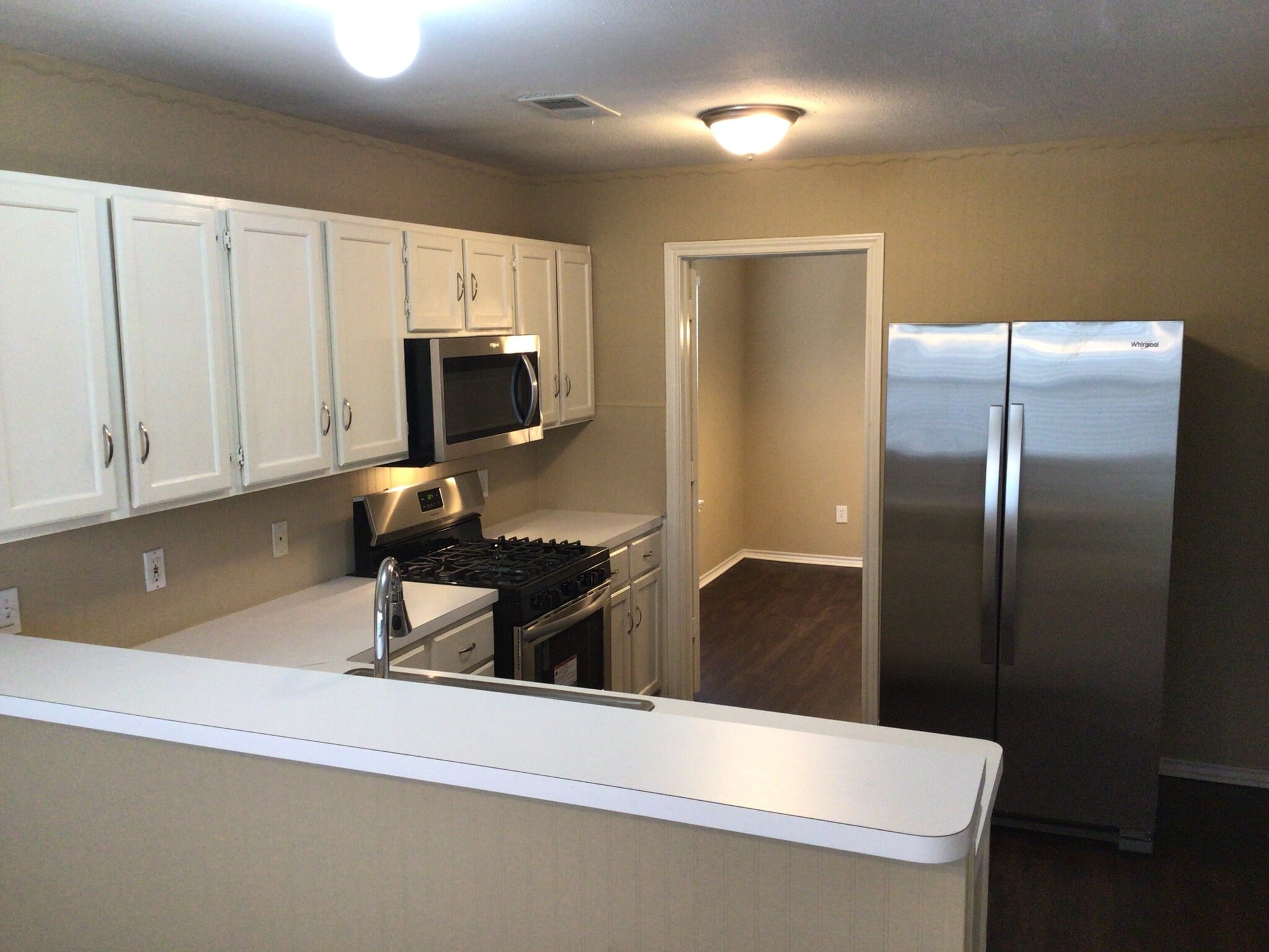 Building Photo - 3430 Maymist Dr