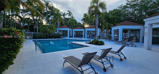 Building Photo - 9220 NW 9th Pl