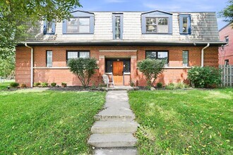 Building Photo - 10-20 E. Deshler Ave