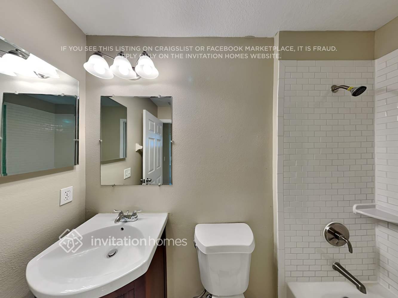 Building Photo - 6242 White Clover Cir