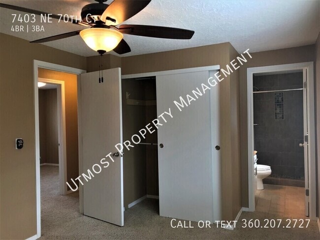 Building Photo - 7403 NE 70th Ct