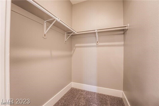 Building Photo - 9050 W Tropicana Ave